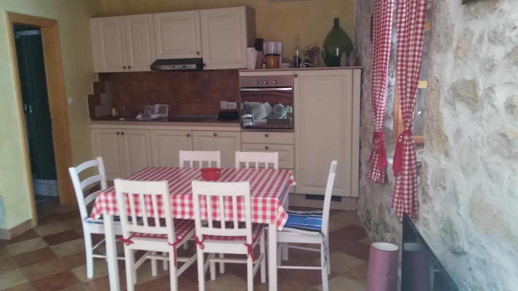 Apartment Elda Petrčane Extérieur photo